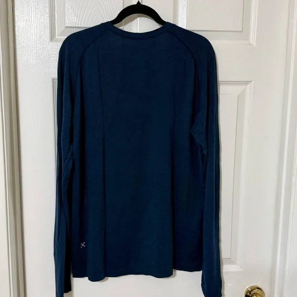 Lululemon Metal Vent Tech Long Sleeve 2.0 - Picture 3 of 5